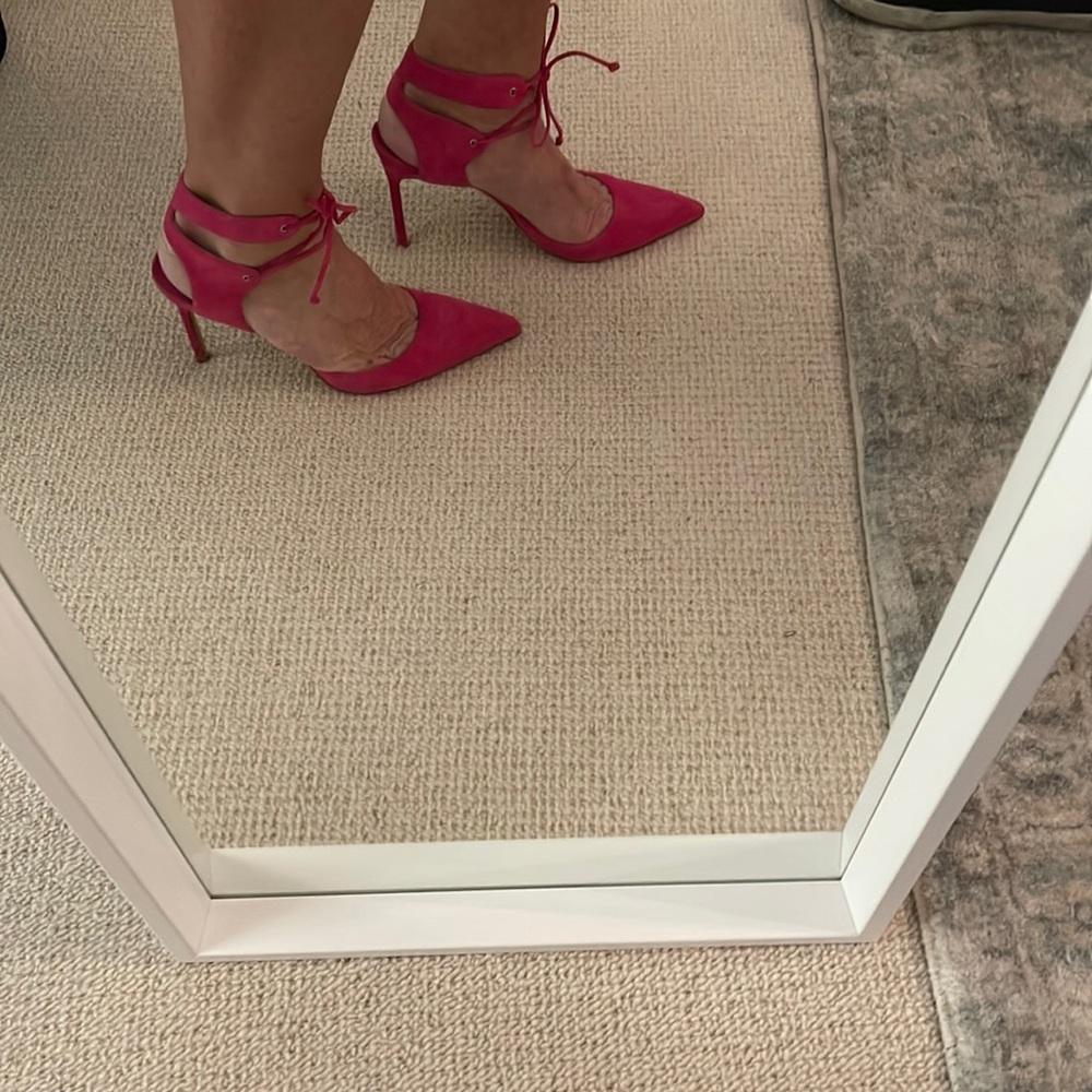Pink suede Monolo Blahnik tie up pump worn 3 times